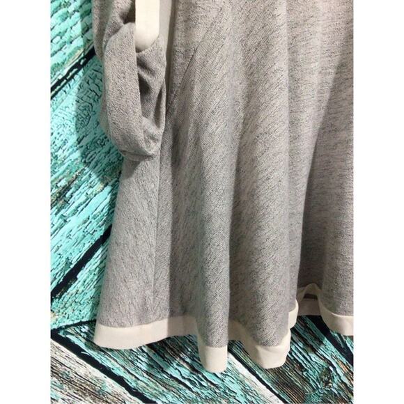 She + Sky Tunic Top Knit Top with Semi Sheer Back Panel Size Small Gray / Beige - Picture 3 of 12